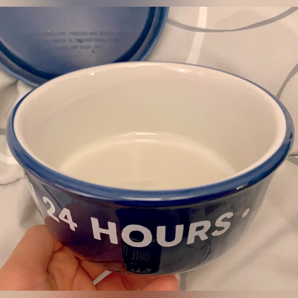 Kate Spade Lunch Set - Picture 5 of 6